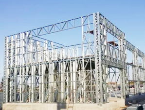 多层仓库采用轻钢装配式建筑的优势